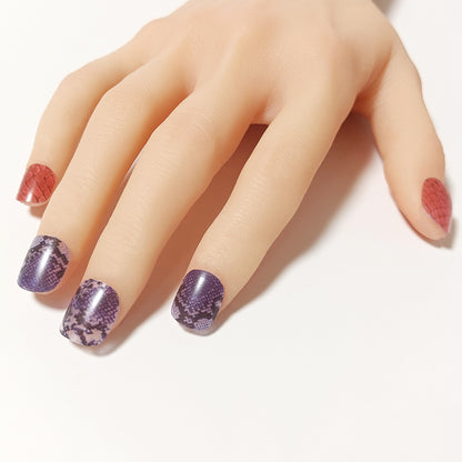 半硬化ジェルネイルシール　Gel Nail Stickers【B010】scale × snake : Red × Blue