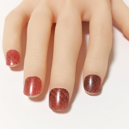 半硬化ジェルネイルシール　Gel Nail Stickers【B010】scale × snake : Red × Blue